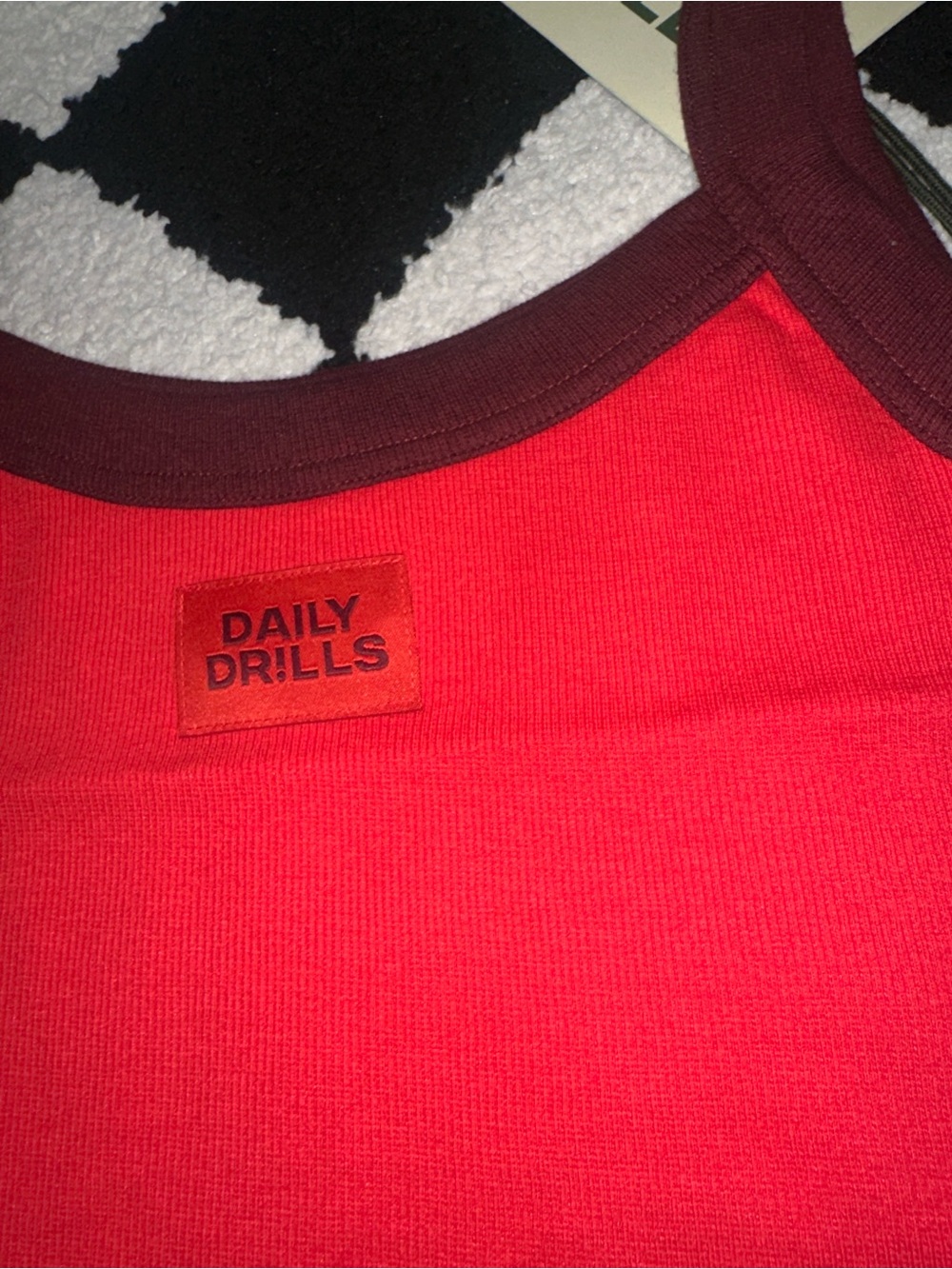 Tank and Thermal Resort Shorts NWT DAILY DRILLS XS/S color heart - Picture 6 of 6